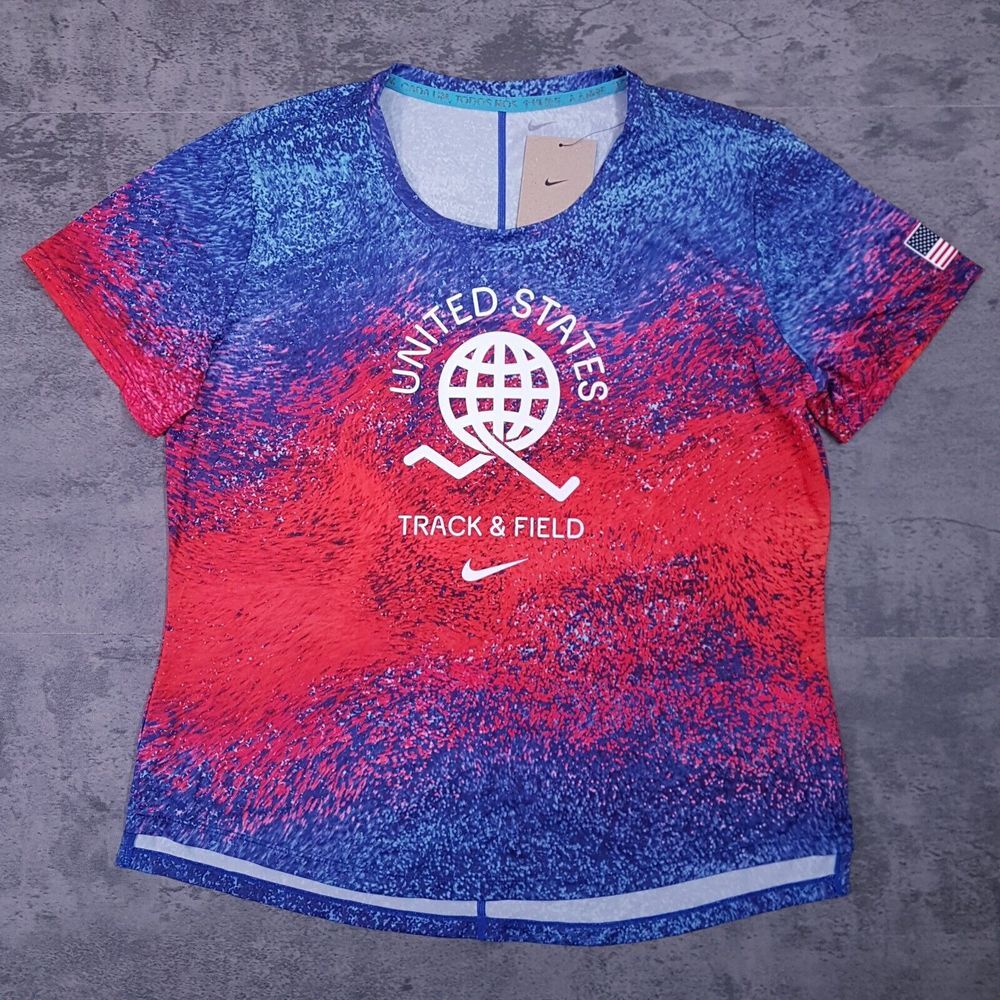NIKE Miler Team USA Dri-Fit Track & Field Running Shirt Womens MEDIUM‎ Blue Red